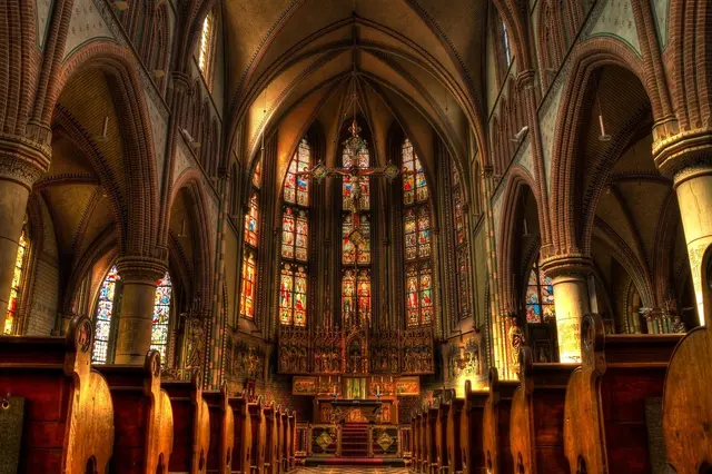 Die katholische Kirche hat ihre Statistik für das Jahr 2025 veröffentlicht. (Symbolbild) | Foto: Symbolbild/Pixabay