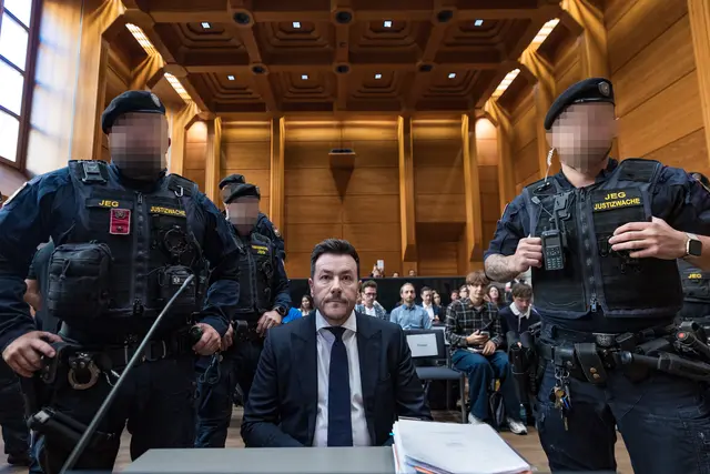 René Benko ist am Landesgericht Innsbruck erneut wegen betrügerischer Krida schuldig gesprochen worden. Das neue Urteil ist noch nicht rechtskräftig.
 | Foto: APA/Expa/Johann Groder