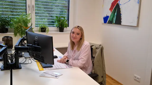 Celina begann Anfang September mit ihrer Lehre am Gemeindeamt Gallizien. | Foto: Foto: MeinBezirk/Sandra Krischan