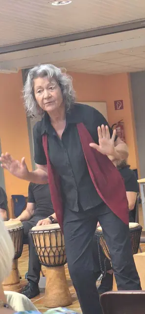 Theater und Satire in der Aula der VS Mooskirchen | Foto: Riedler