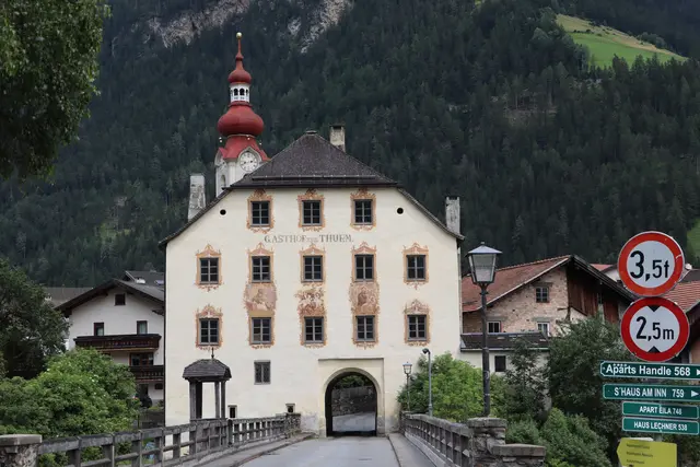 In der Gemeinde Pfunds gab es bereits mehrmals Hinweise auf einen Bären. | Foto: Thomas Seelos