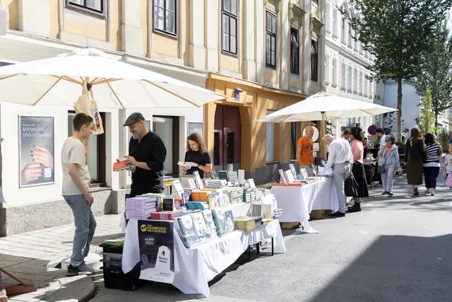 Die Zieglergasse wurde zur literarischen Flaniermeile. | Foto: René Brunnhölzl/MeinBezirk