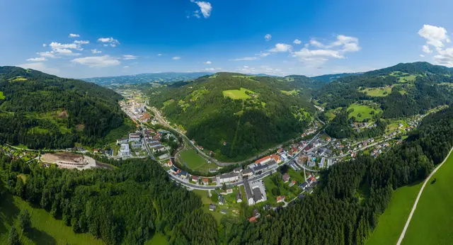 Frantschach-St. Gertraud zählt mit 2.418 Einwohnern und 100,97 Quadratkilometern Fläche zu den flächenmäßig größeren Gemeinden im Bezirk Wolfsberg. Auch die Koralpe mit der "Goldhaube" und dem Gipfelkreuz reicht ins Gemeindegebiet. | Foto: Marktgemeinde Frantschach-St. Gertraud