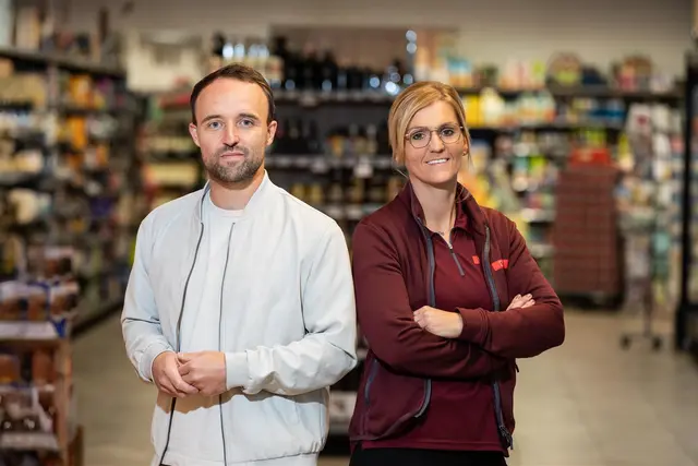 Kaufmann Hannes Klammer und die künftige Marktleiterin Michaela Larndorfer. | Foto: Gutenthaler Photography