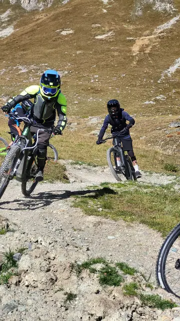 Die Schülerinnen und Schüler erlebten einen "Wandertag" der anderen Art. | Foto: Zangerl Karl-Heinz