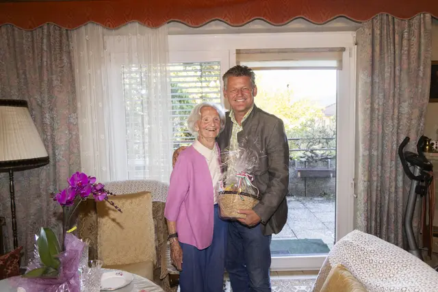Bürgermeister Christian Scheider gratulierte Pauline Goritschnig zu ihrem 101. Geburtstag. | Foto: StadtKommunikation/Just