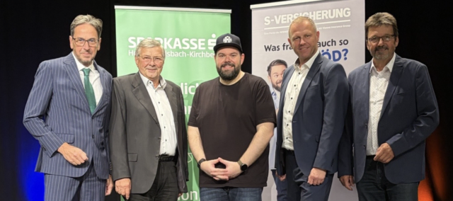 Helmut Scheidl, Heinrich Nagl, Michael Bauer "Heidelbeerhugo", Alexander Paravicini und Gerhard Lentschig. | Foto: Sparkasse