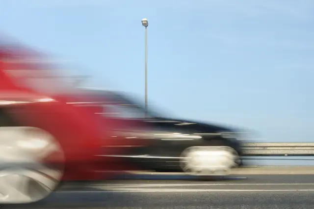 Junger Raser verlor Führerschein nach gefährlicher Fahrt auf der A2. (Symbolfoto) | Foto: stock.adobe.com/at/gradt 