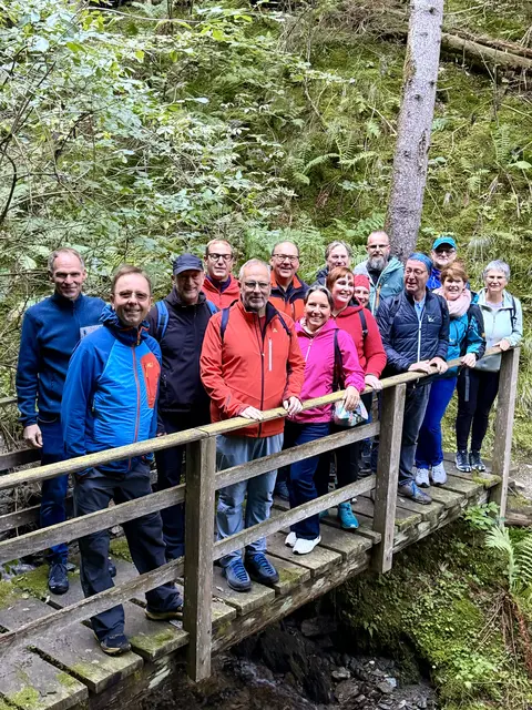 Erst vor wenigen Tagen pilgerte die Leitung der Diözese Innsbruck gemeinsam auf der im Sommer eröffneten Via Laudato si'. | Foto: Glettler/dibk