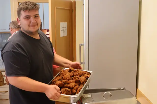 Knusprige Backhendl für alle