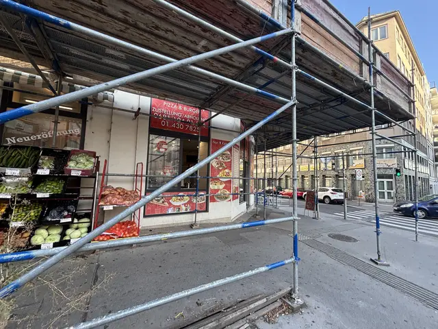 Der Dönerladen vor dem Haus muss vielleicht ausziehen – zumindest zwischenzeitlich. | Foto: Nathanael Peterlini/MeinBezirk