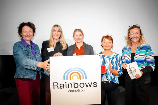 Ein besonderes Jubiläum: Seit 35 Jahren unterstützt Rainbows Kinder und Jugendliche in Krisensituationen. Das Angebot wird dabei stetig ausgebaut. | Foto: LebensGroß/Rabel