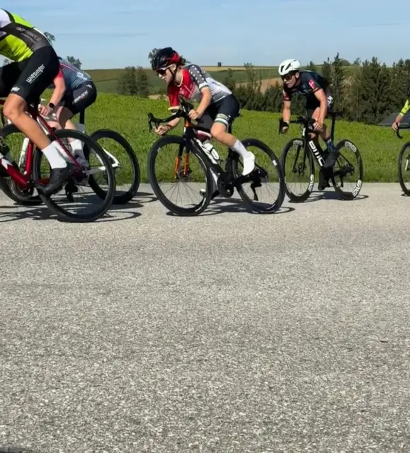 Sandra Pink wagte sich auf ungewohntes Terrain. | Foto: Crazy Cross-Biker