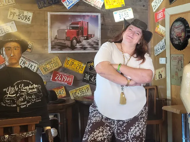 Ein St. Georgener Cowgirl mit viel Herz: Roswitha Enzingers Ära im Longhorn Saloon neigt sich dem Ende zu. | Foto: Eckhart Herbe