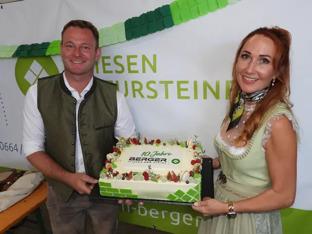 Groß gefeiert wurde 10 Jahre Berger, Fliesen und Natursteine in Waldhausen.  | Foto: Robert Zinterhof