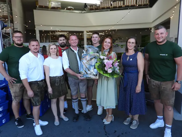 Groß gefeiert wurde 10 Jahre Berger, Fliesen und Natursteine in Waldhausen.  | Foto: Robert Zinterhof