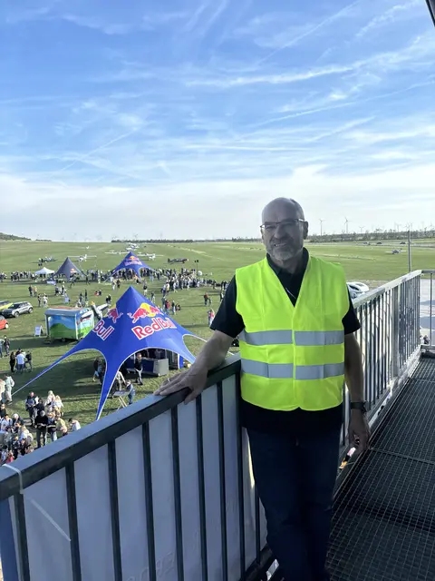 Harald Binder behielt vom Turm aus den Überblick über das gesamte Geschehen. | Foto: Lukas Leidenfrost