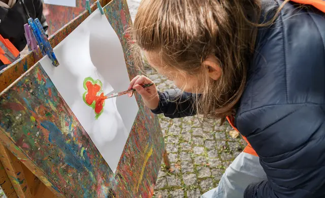 Zum 32. Weltkindertag fanden in Stadt und Land Salzburg mehrere Kinderrechtefeste statt. Auch im Innenhof vom Schloss Mirabell wurde gefeiert. | Foto: Stadt Salzburg/Alexander Killer