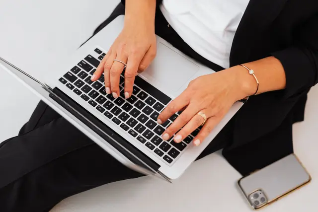 Vom Zettelchaos zum digitalen Durchblick (Symbolfoto) | Foto: pexels / https://kaboompics.com/