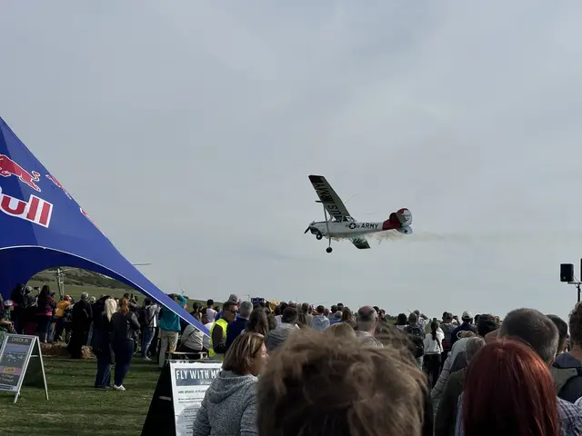 Die Airshow bot spektakuläre Einblicke in die Welt des Kunstflugs. | Foto: Lukas Leidenfrost