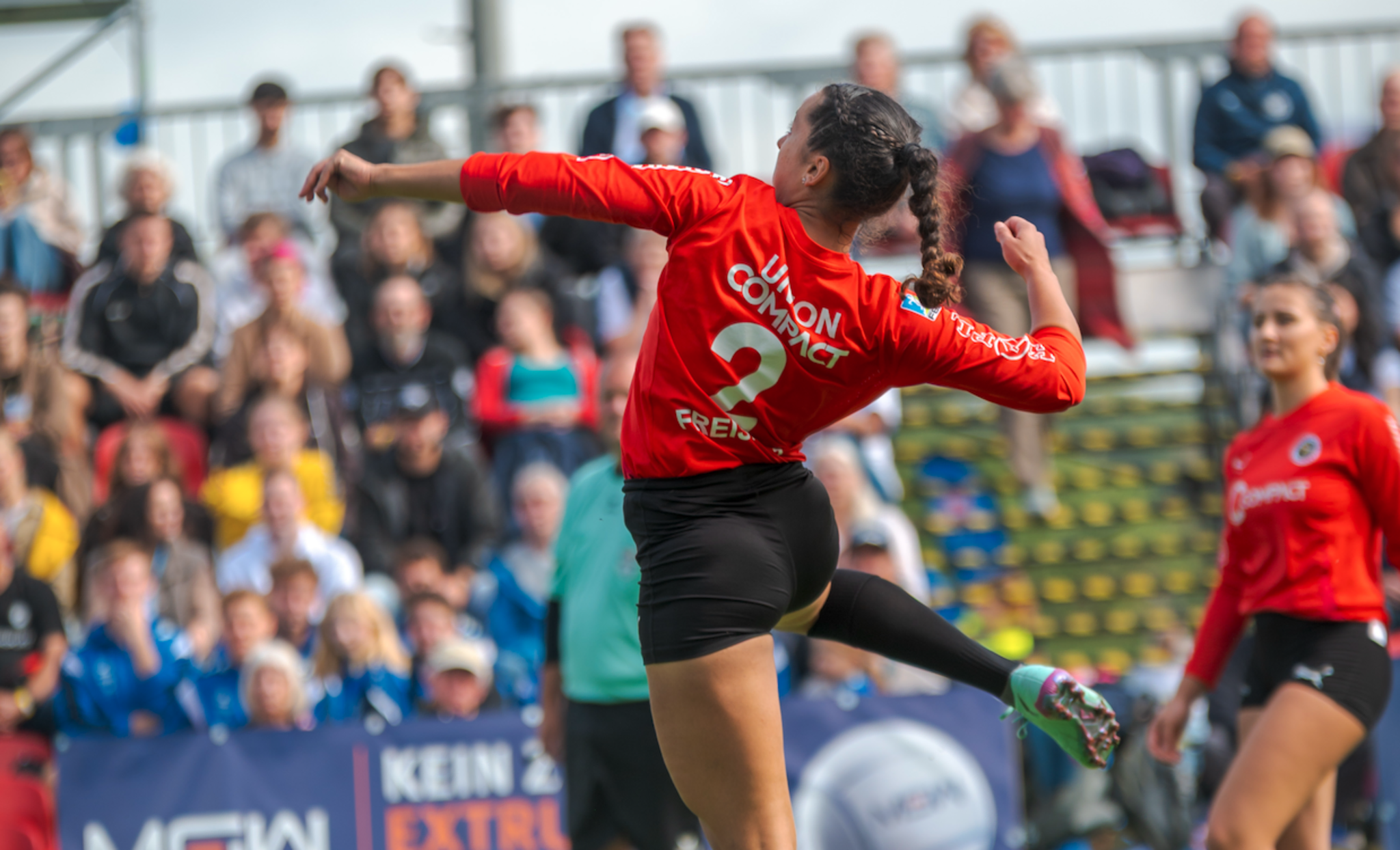 Double victory to end the season: Freistadt women's fistball team ...
