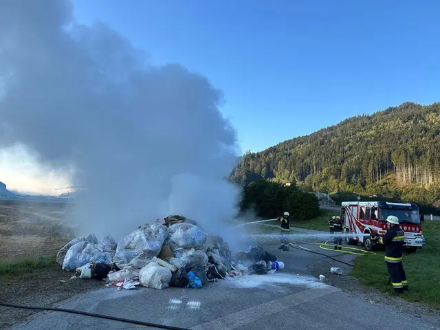 Hier wird das Feuer gelöscht. | Foto: Freiwillige Feuerwehr Friesach