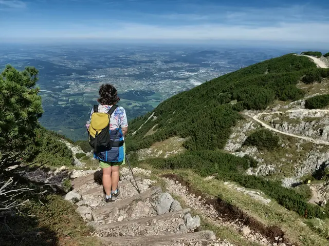 In Salzburg locken unzählige Wanderungen auf die Berge und Almen. Mit dem Salzburger Hüttenpass kannst du dir tolle Preise sichern.  | Foto: H.Bachinger