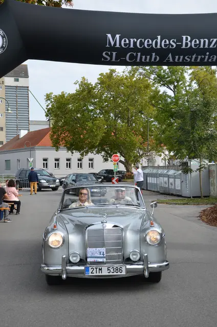 Foto: Thiem/Mercedes-Benz SL-Club