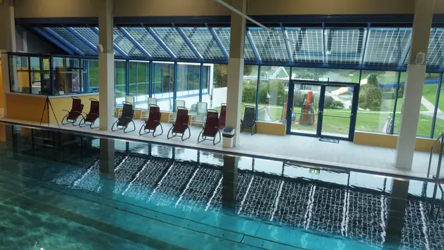 Das Hallenbad im Steyrer Stadtbad lädt zum Trainieren und Entspannen ein. | Foto: Magistrat Steyr I Presse