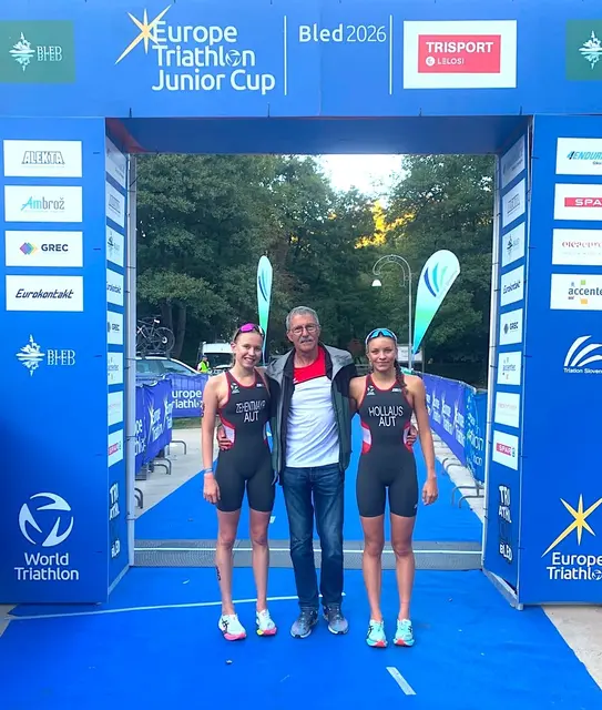 Verena Zehentmayr, Trainer Franz Hollaus, Maxine Hollaus | Foto: TVZ Zell am See
