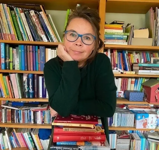 Marina Kasmanhuber kommt in die Bücherei Feldkirchen. | Foto: Privat