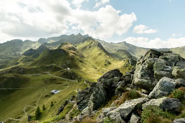 Die Schlossalm wird zur Kulisse für eine umfangreiche Einsatzübung. | Foto: Gasteinertal Tourismus GmbH