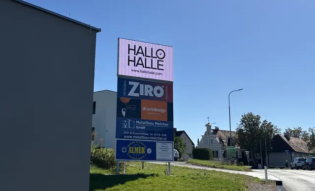 Am Standort stehen außerdem Werbeflächen zur Verfügung: ein Werbeturm mit drei statischen Großflächen und einer digitalen Fläche sowie großformatige Plakatflächen | Foto: MeinBezirk/Engelmann