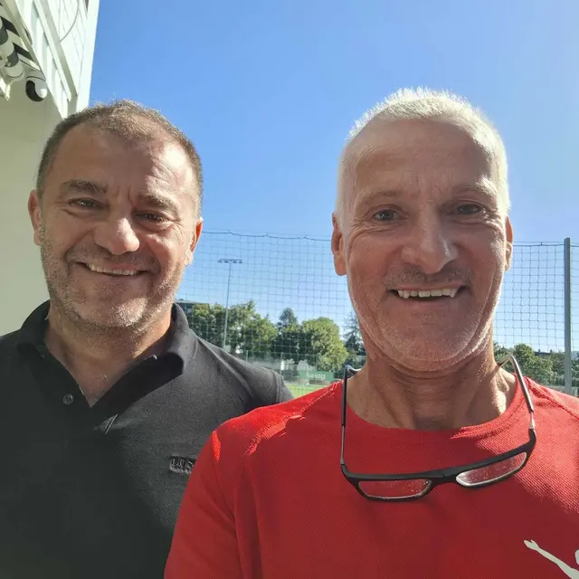 Boss Zeljko Karajica und Ludwig Schneider. | Foto: Austria Klagenfurt