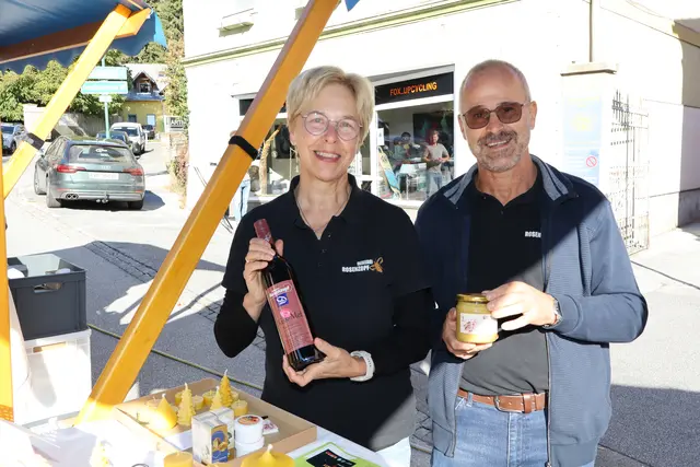 Bienen- und Honigprodukte durften natürlich nicht fehlen. | Foto: Cescutti