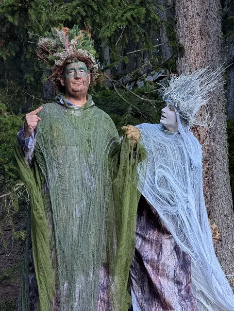Unterhaltsam und informativ gestalteten die Schauspieler ihre Darbietung. | Foto: Geschichten aus dem Zauberwald