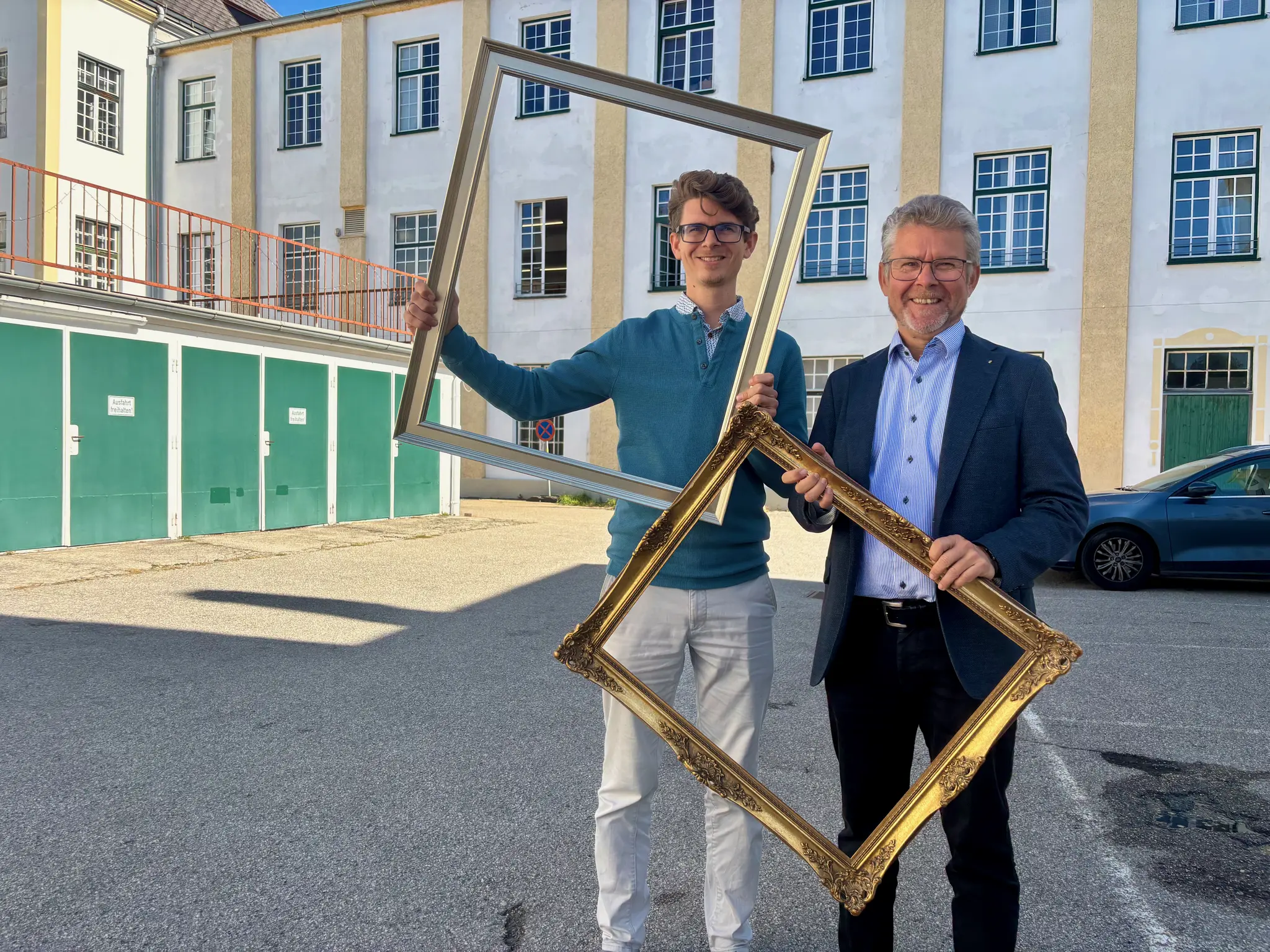 125 years of Nöttling: Picture frames from Wels for the whole world - | ...