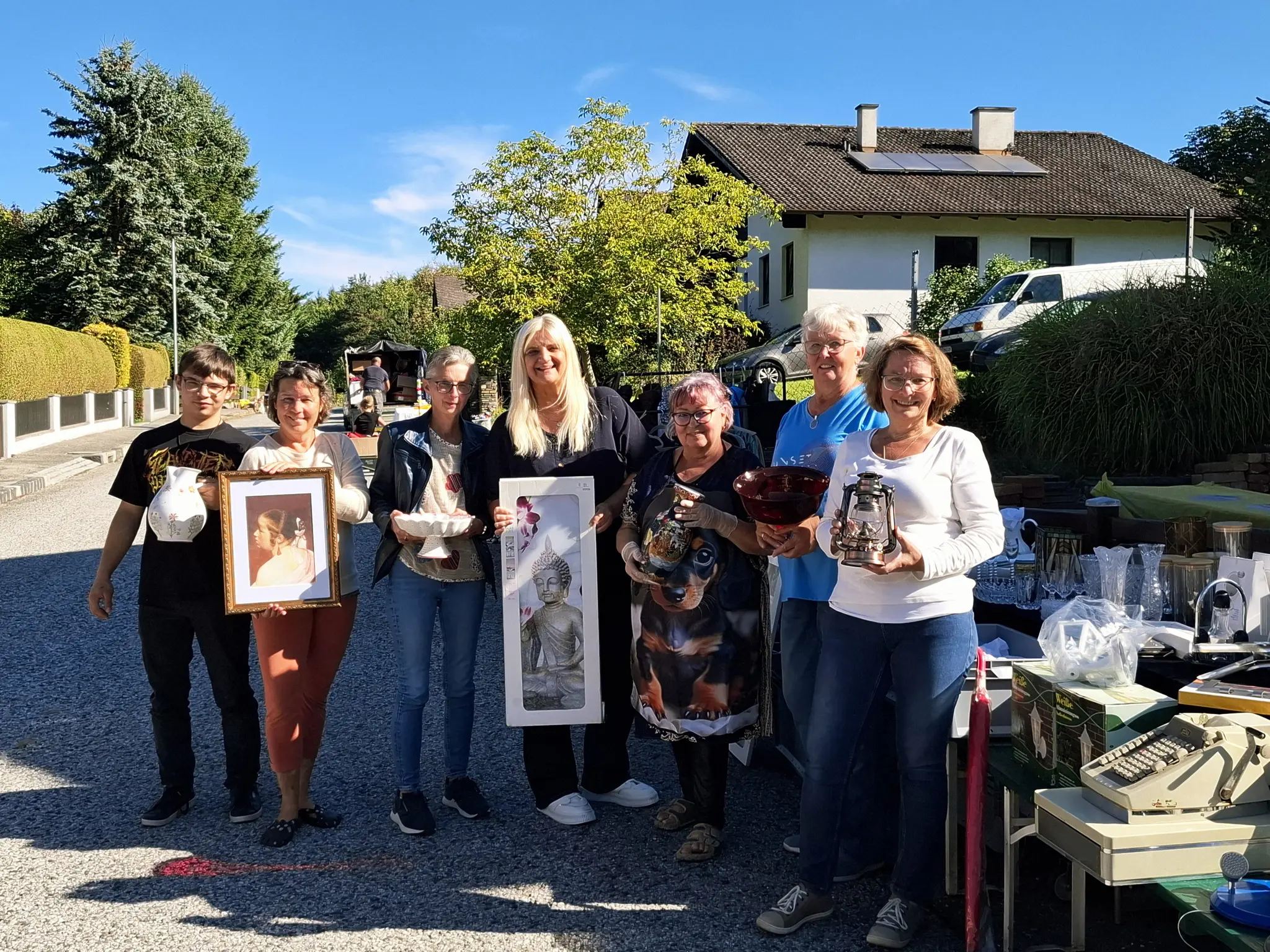 Drosendorf lädt zum Stöbern ein: Volle Stände und gute Stimmung beim ...