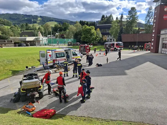 Als Stationsbetrieb aufgebaut konnte an fünf verschiedenen Stationen einiges Interessantes aus dem Feuerwehrwesen und über die befreundeten Einsatzorganisationen gelernt werden. | Foto: FF Spital am Semmering