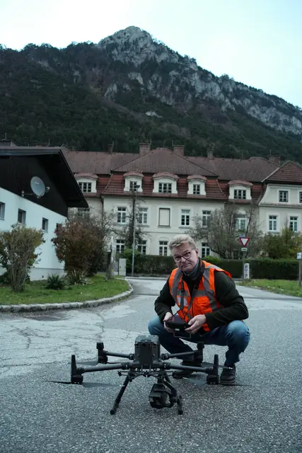 Drohnen kommen bei der Branderkundung zum Einsatz. | Foto: Santrucek