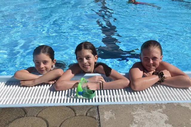 Das Freibad Aqua-Qua wurde saniert und erfreute in den Sommermonaten viele Badegäste. Es gab auch viele Schwimmkurse im Großpetersdorfer Freibad. | Foto: MeinBezirk/Michael Strini