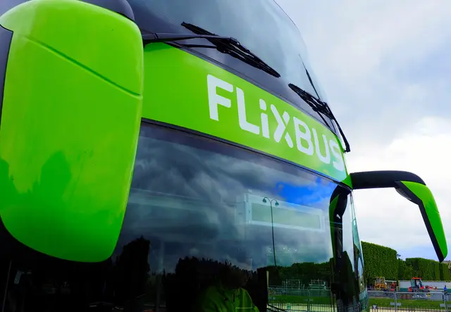Bereits ab dem ersten Oktobertag bieten Flixbus und Blaguss eine Buslinie, die überwiegend elektrisch betrieben ist. (Symbolfoto) | Foto: Dr. Richard Gruppe