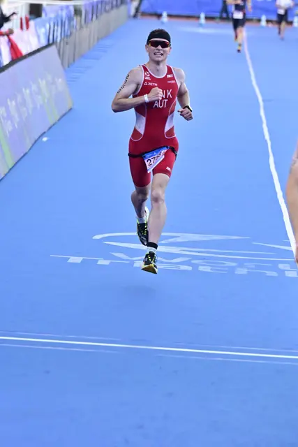 Nach 1:09:12 kam Dominik Fink als 14. seiner Altersklasse ins Ziel. | Foto: Fink