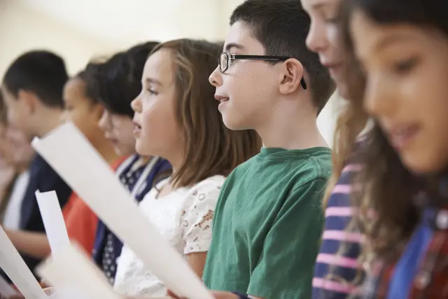 Der Kinderchor Klangsterne öffnet seine Türen und lädt interessierte Kinder zu einer offenen Chorprobe ins Amtshaus Ottakring ein.  | Foto: HighwayStarz/Smarterpix