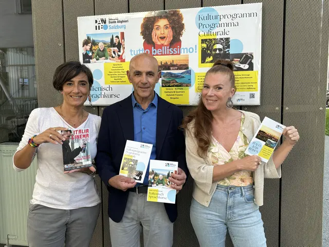 Mit einem breiten Programm bringt die "Società Dante Alighieri" ein Stück Italien in das herbstliche Salzburg. Im Bild: Giorgio Simonetto mit den Kursleiterinnen Marina Salogni (links im Bild) und Annarita Poliseno. | Foto: Lisa Gold