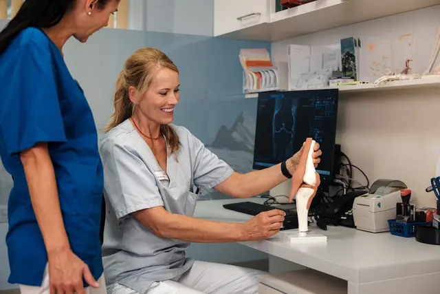 Von der fachärztlichen Untersuchung über Diagnostik und Therapie bis zur Rehabilitation: Die MEDALP begleitet Patientinnen und Patienten entlang des gesamten Behandlungsweges. | Foto: Medalp