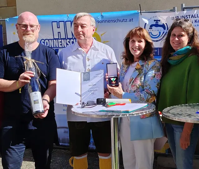 Stadtrat Stephan Schimanowa, Erich Walter, Bürgermeisterin Silvia Drechsler und Gemeinderätin Susanne Bauper-Rupprecht (von links). | Foto: Bernhard Garaus