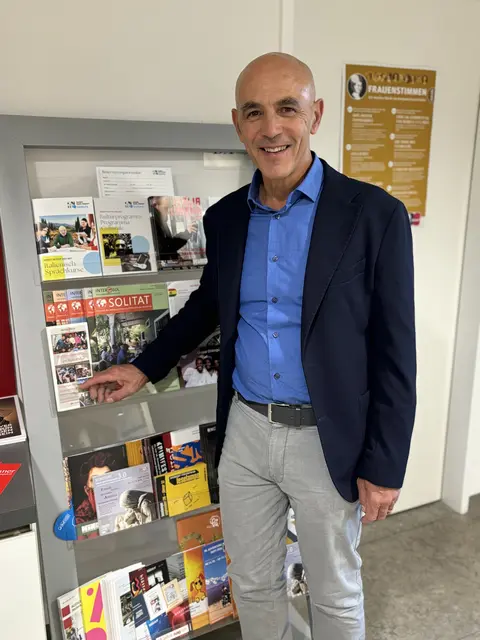 Mit einem breiten Programm bringt die "Società Dante Alighieri" ein Stück Italien in das herbstliche Salzburg. Im Bild: Giorgio Simonetto | Foto: Lisa Gold