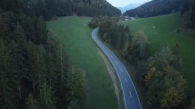 Zu einem tödlichen Verkehrsunfall kam es auf der B138 im Gemeindegebiet von St. Pankraz. | Foto: laumat.at/Matthias Lauber