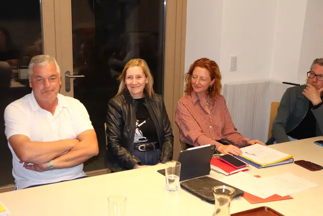 Nach der Generalversammlung ging es auf einen Schluck zum "Stainzer" | Foto: Gerhard Langmann